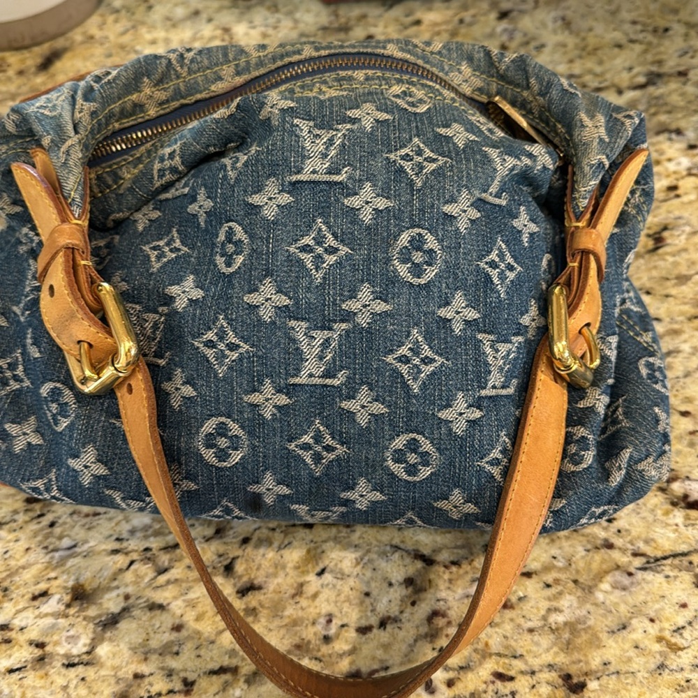 Louis Vuitton Baggy PM Denim Blue // Tan and Gold Accents // Genuine - Picture 8 of 16
